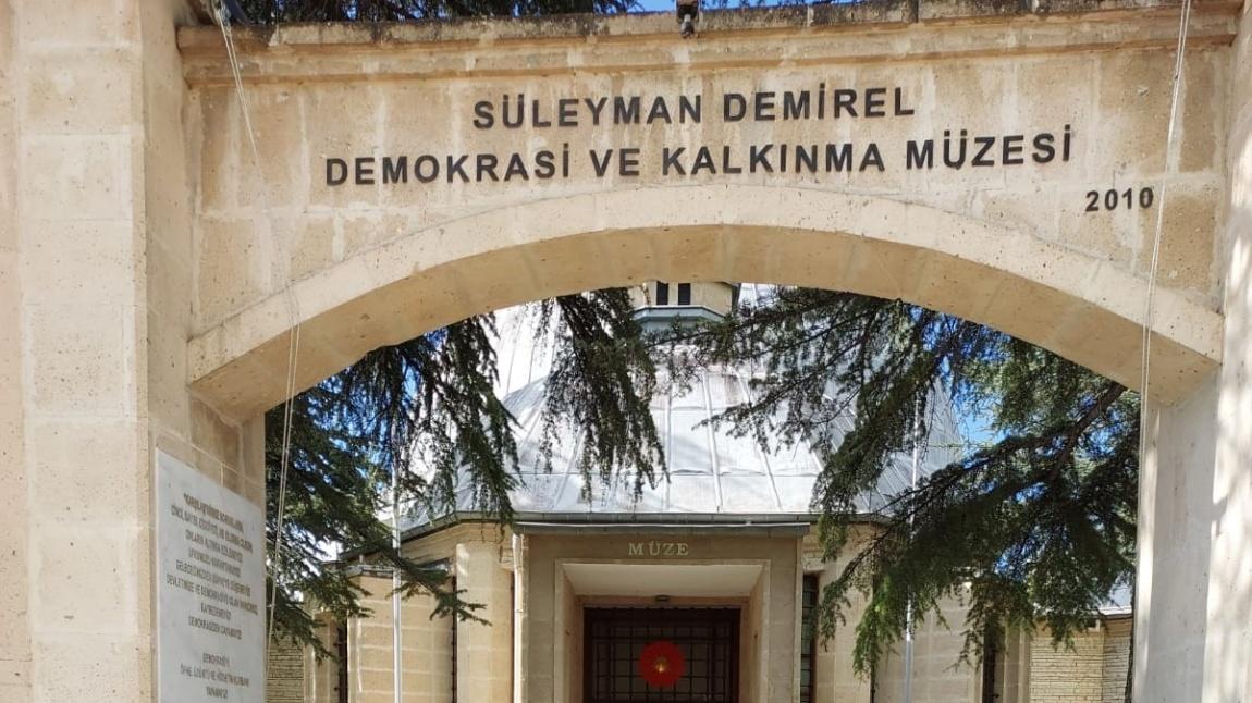 Süleyman Demirel Demokrasi Ve Kalkınma Müzesi Gezisi